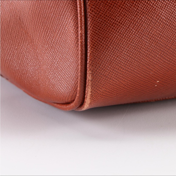 Vintage Prada Handbag in Brown Saffiano Leather - Picture 9 of 17